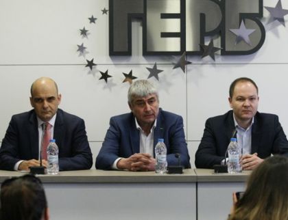 Уволнени губернатори скочиха на Герджиков