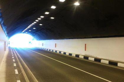 Движението на АМ “Струма” при тунел “Мало Бучино” в една лента