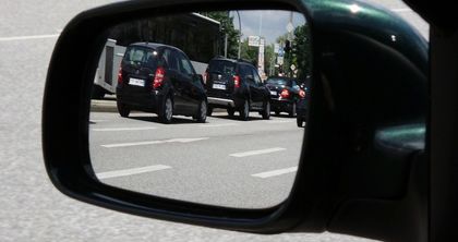 В един ден: Двама пешеходци са блъснати във Варна от автомобили, които се движат назад