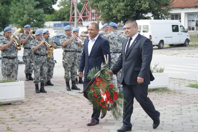 В Раковски се поклониха пред жертвите от първата световна война