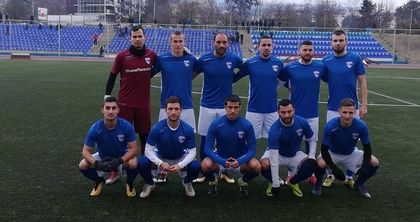 Спартак се раздели с още двама