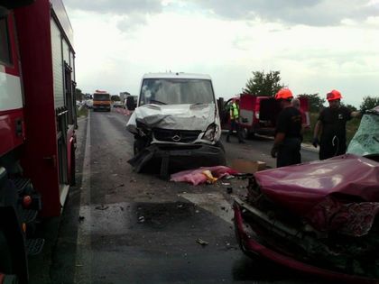 Пожарната: Режем автомобилите, страшно е!