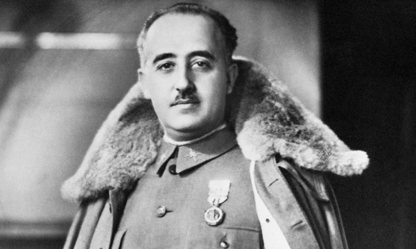 Франко ще бъде ексхумиран и препогребан на 10 юни