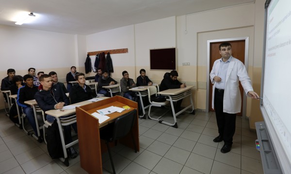 Край на домашните за учениците в Турция
