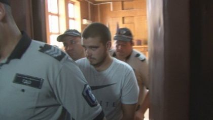 Синът на убития във Виноградец Наско Тонкев не иска в ареста