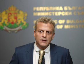 Утре разпитват Москов за ваксините