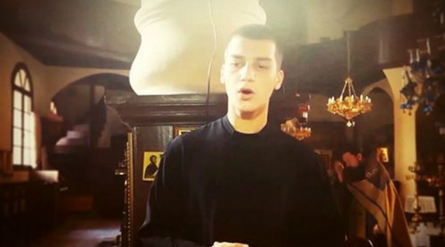 17-годишният Александър: Използвайте Фейсбук за Словото Божие