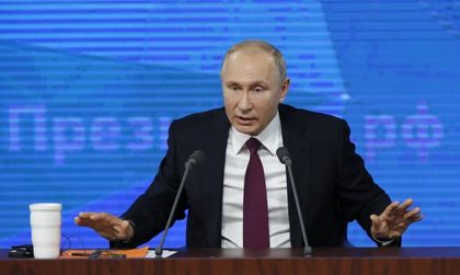 Рейтингът на Владимир Путин се срива, очертава се тежка 2019-а