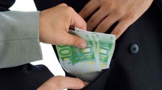 1250 властници в Румъния обвинени в корупция