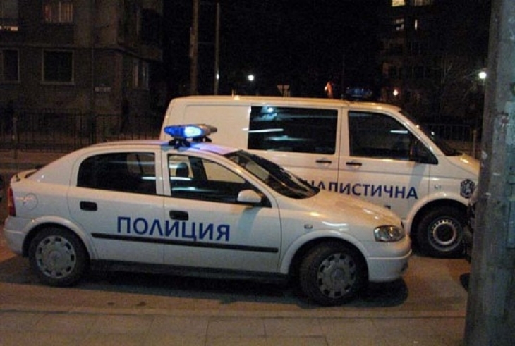 Ужас по тъмно във Велико Търново! Младеж се разхождаше с гаджето си и получи куршум в главата!