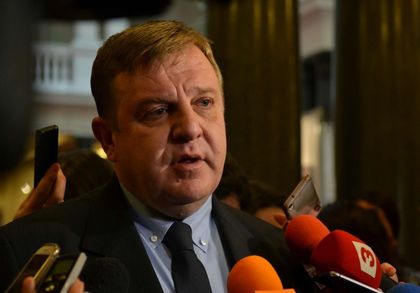 ВМРО и „Атака“: „Предатели като Симеонов нямат място в нашата коалиция“