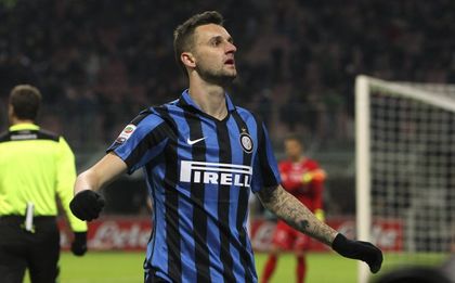 Барса се оглежда в Брозович