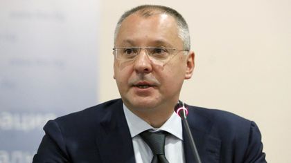 ЕП прие предложението на Станишев: Освободиха британците от визи за ЕС