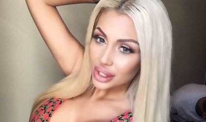 Джулиана Гани сериозно размаза пейзажа в Пампорово за да вдигне дините си нависоко! Усмяха силиконката в нета СНИМКИ