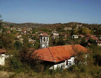 В Баня събират средства за възстановяване на най-старата камбана на храма „Свети Николай“