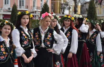 Бургас: С концерти и разнообразни арт прояви ще бъде отпразнувана Цветница в града