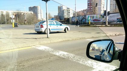Над закона: Нова патрулка в нагло нарушение изловена от наш читател! (СНИМКА)