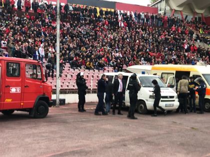 Ужас! 18+! Фен на Ботев с откъснат пръст на Армията