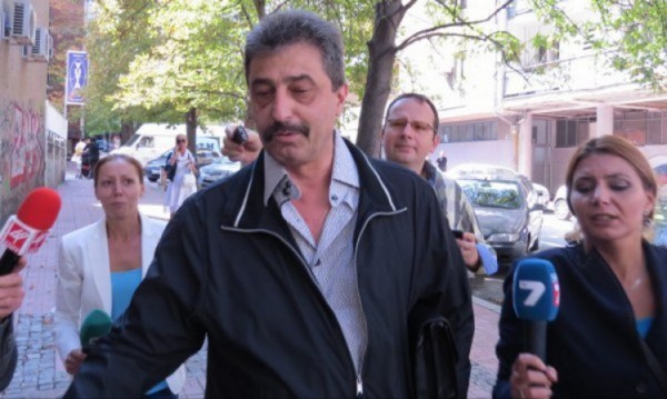 Цветан Василев дойде в съда в Белград