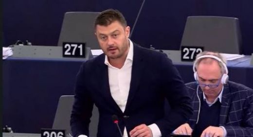 Бареков за споразумението с Турция: Плащаме на разбойниците да ни пазят