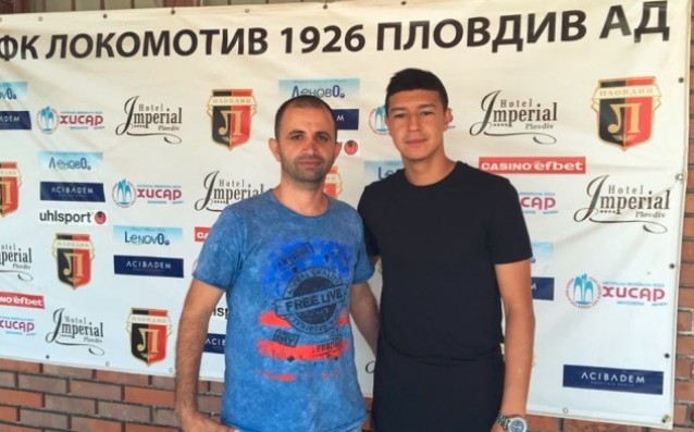 Локомотив Пд взе нов защитник, но от втори опит