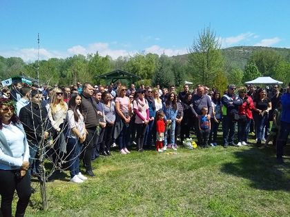Калин Каменов, кмет на Враца: За 11-те години от инициативата „Да пуснем корени в България” пред храма на Ванга сме засадили повече от 1000 дръвчета