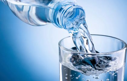 НОВО ПЕТ! Бутилираната вода е една от най-големите измами на века