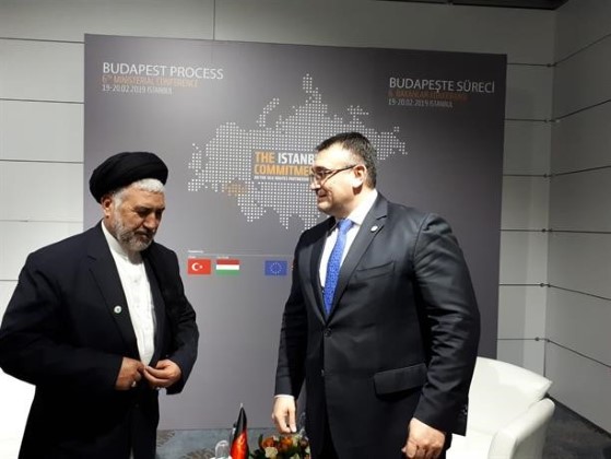 Министър Младен Маринов проведе двустранна среща с министъра на бежанците и миграцията на Афганистан