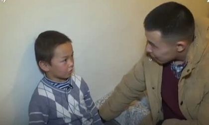 7-годишният Жакшалък – без дом, без семейство, с едничката вяра