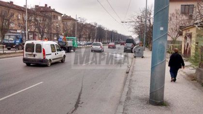 Вижте как се затапва трилентов булевард в Пловдив