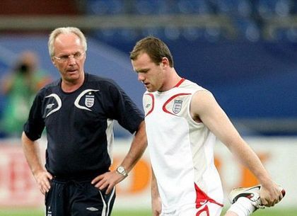 Китайци с оферта за Уейн Рууни