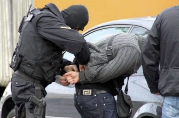 Закопчаха дилър при акция в Пловдив!