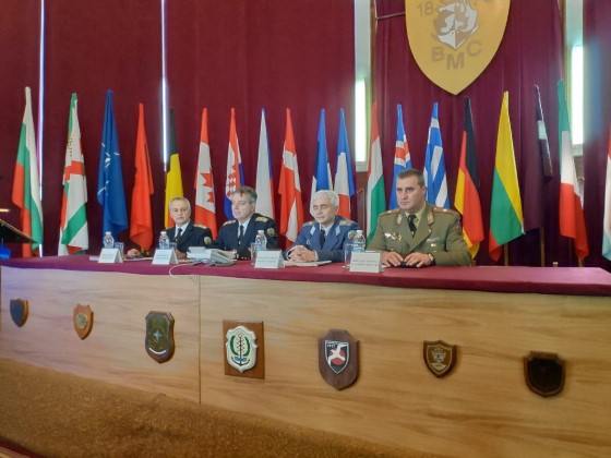 Командирът на ВМС контраадмирал Митко Петев: На 16 април във Варна отваряме офертите за двата многофункционални патрулни кораба за флота
