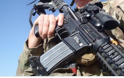 Учат деца как да убиват в летен лагер на украински националисти