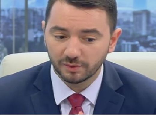 Хекимян пропусна мъжкото хоро за Йордановден, води болен в ефир
