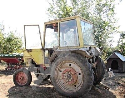 Трактор падна в дере в землище край Силистра, шофьорът му е загинал