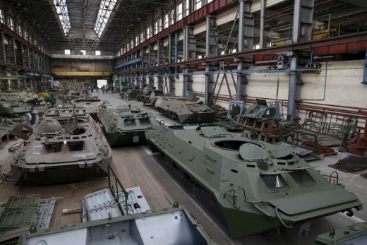 Украйна спря да финансира закупуването и ремонта на военна техника поради липса на средства