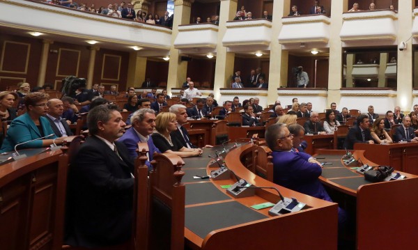 АТА: Албанският парламент още не е приел закона за малцинствата