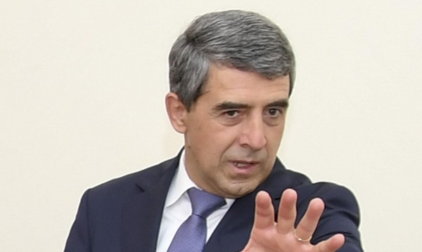 Президентът Плевнелиев: Русия цели отслабване на Европа!