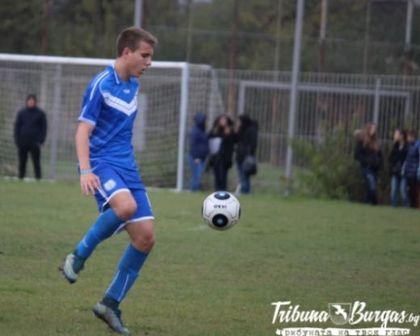 Лидерът Несебър с първи попълнения