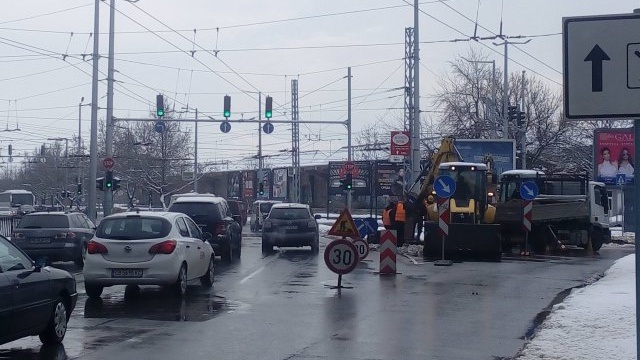 Ремонт на водопровод спря водата в района на Сточна гара