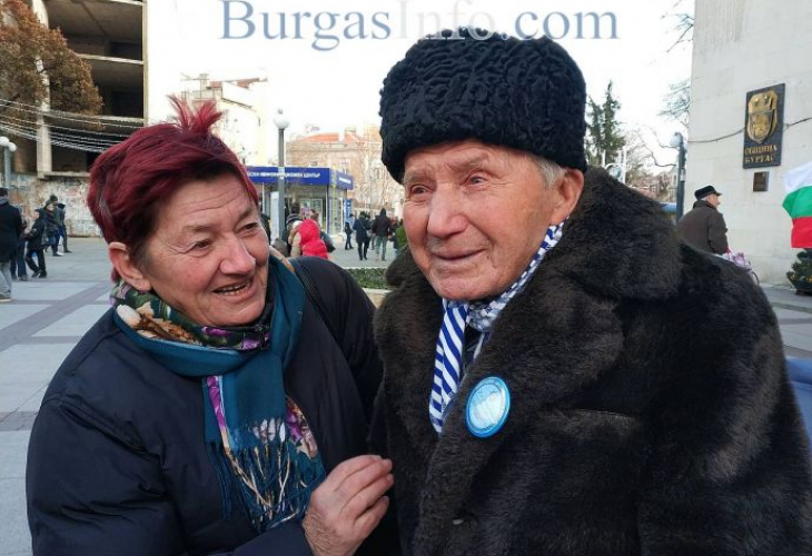 101-годишният дядо Никола разказа как мъжете да постъпват с жените, за да станат столетници