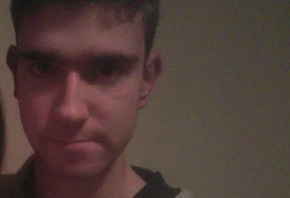 Цяло село се включи в издирването на 20-годишния Ивелин, младежът е потънал вдън земя