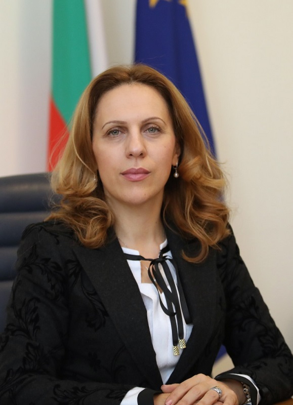 Вицепремиерът Марияна Николова: Работна група ще изготви визия за нова демографска политика у нас