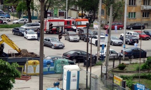 Паника в Плевен! Отцепиха центъра заради съмнителен пакет
