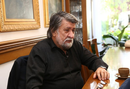 Вежди Рашидов с шокиращо признание: Аз съм малко клошар, обичам да...