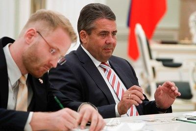 Зигмар Габриел: Конфликтът с Катар ще засили борбата с финансирането на тероризма
