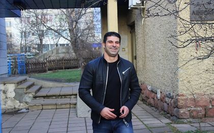 Лукин е в България, минава прегледи и подписва