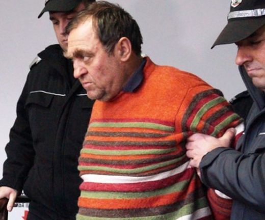Стрелча обсажда Окръжния съд в Пловдив