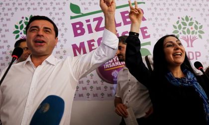 Масови арести: Турция задържа 11 прокюрдски депутати